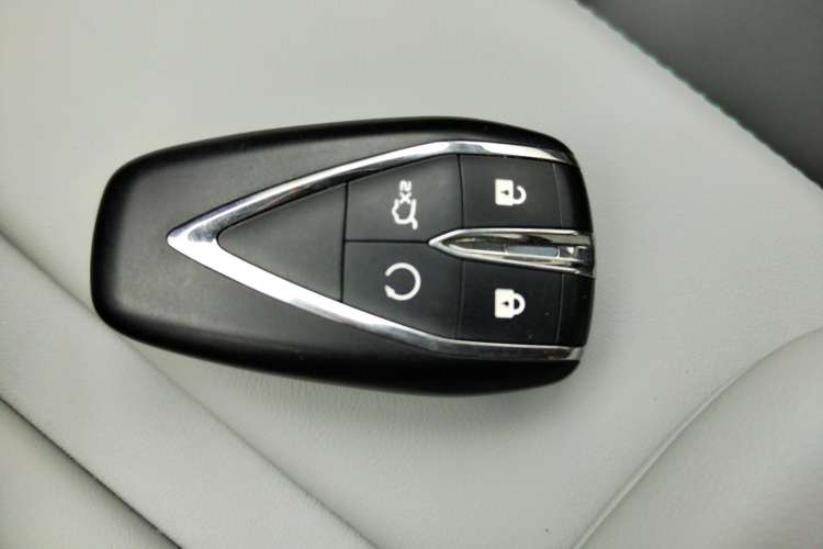 Used CHANGAN UNI-Z 2025 1.5T Premium Edition Vehicle Key