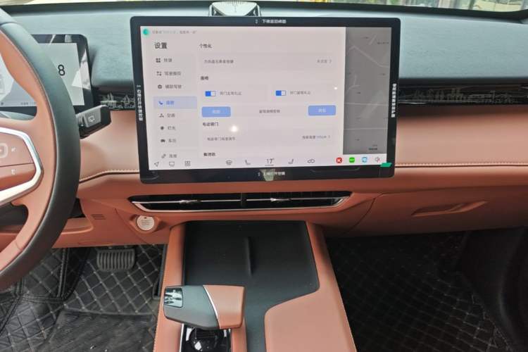 Used CHANGAN UNI-Z 2025 1.5T Premium Edition Audio And AC Panel