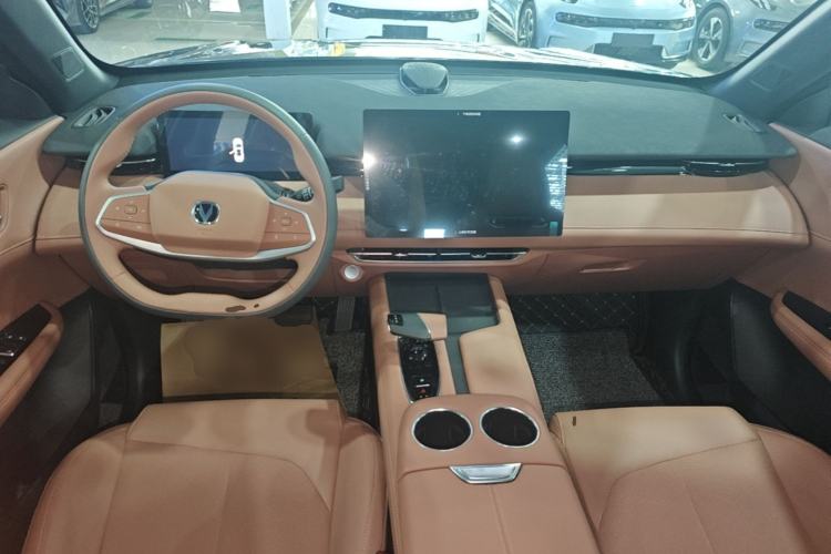Used CHANGAN UNI-Z 2025 1.5T Luxury Version Center Console