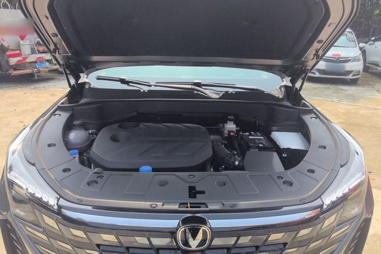 Used CHANGAN UNI-Z 2025 1.5T Premium Edition Engine Bay