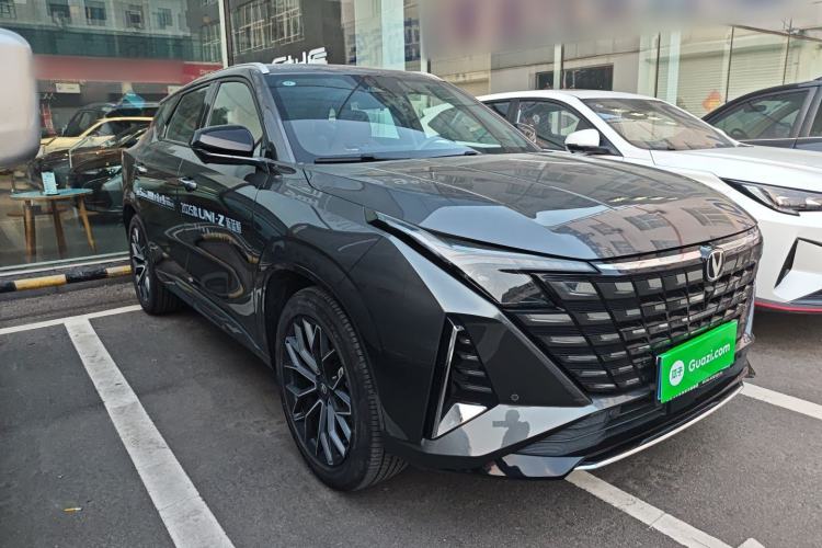 Used CHANGAN UNI-Z 2025 1.5T Premium Edition Exterior 1