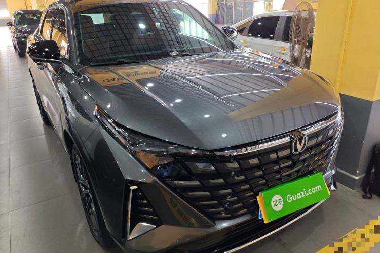 Used CHANGAN UNI-Z 2025 1.5T Luxury Version Exterior 1