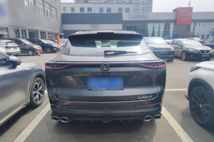 Used CHANGAN UNI-Z 2025 1.5T Premium Edition Exterior 4