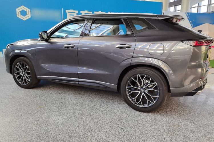 Used CHANGAN UNI-Z 2025 1.5T Premium Edition Exterior 5