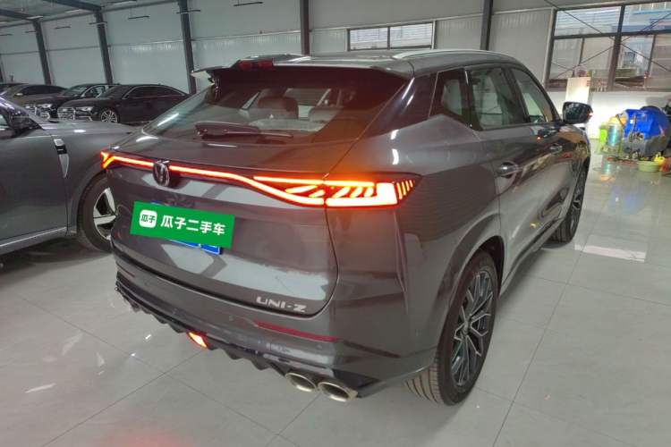 Used CHANGAN UNI-Z 2025 1.5T Premium Edition Exterior 5