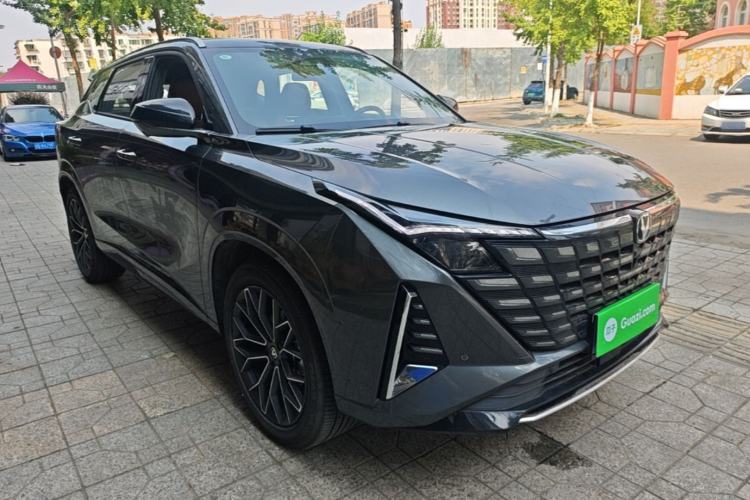 Used CHANGAN UNI-Z 2025 1.5T Premium Edition Front Right 45 Deg