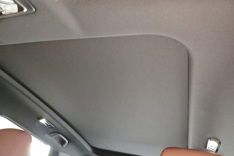 Used CHANGAN UNI-Z 2025 1.5T Premium Edition Headliner