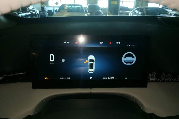 Used CHANGAN UNI-Z 2025 1.5T Premium Edition Instrument Cluster