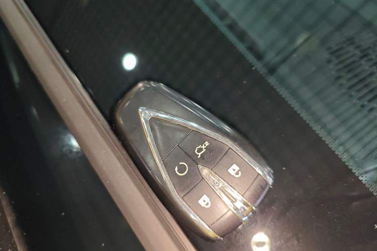 Used CHANGAN UNI-Z 2025 1.5T Luxury Version Interior 1