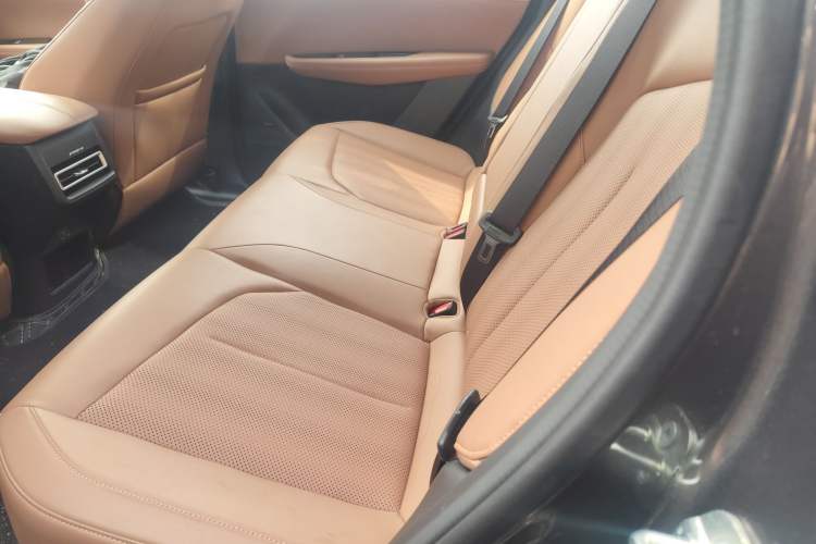 Used CHANGAN UNI-Z 2025 1.5T Premium Edition Interior 1