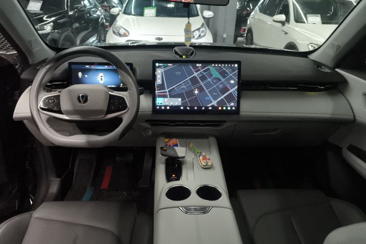 Used CHANGAN UNI-Z 2025 1.5T Premium Edition Interior 2
