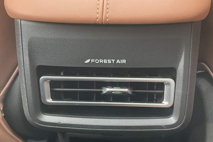 Used CHANGAN UNI-Z 2025 1.5T Premium Edition Interior 3
