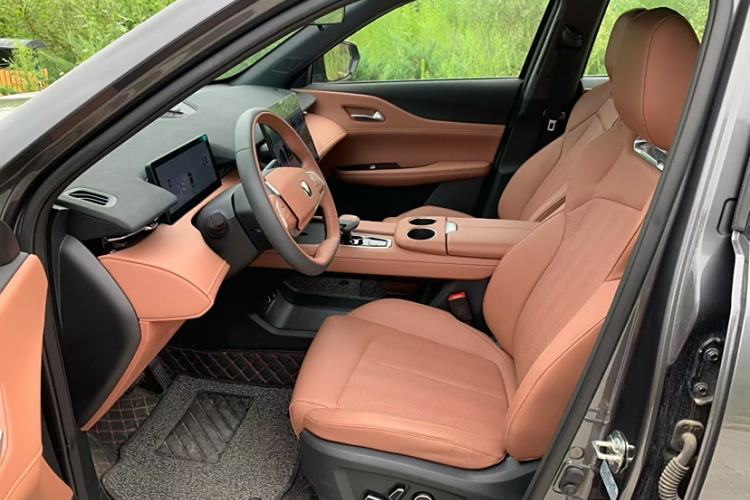 Used CHANGAN UNI-Z 2025 1.5T Premium Edition Interior 3