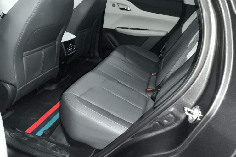 Used CHANGAN UNI-Z 2025 1.5T Premium Edition Interior 4