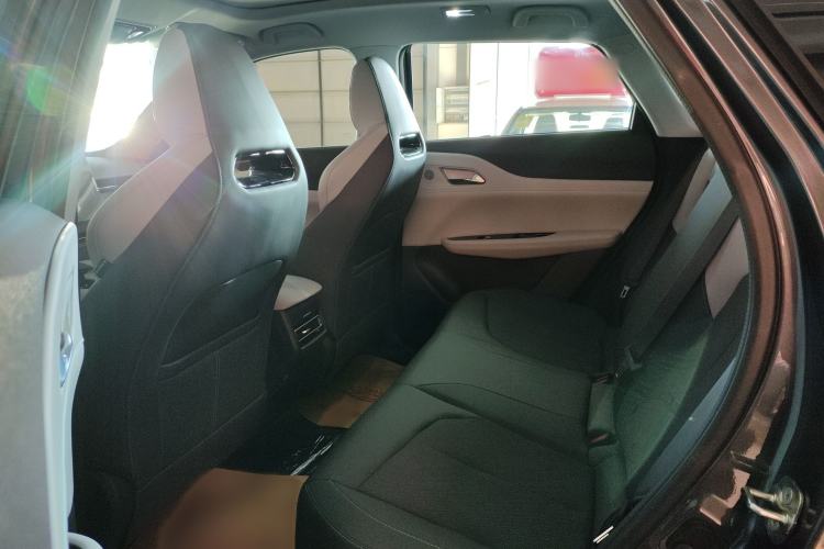 Used CHANGAN UNI-Z 2025 1.5T Luxury Version Interior 5