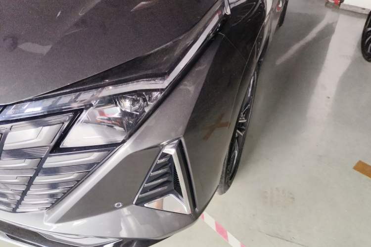 Used CHANGAN UNI-Z 2025 1.5T Premium Edition Left Front Headlight