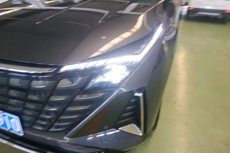 Used CHANGAN UNI-Z 2025 1.5T Premium Edition Left Front Headlight