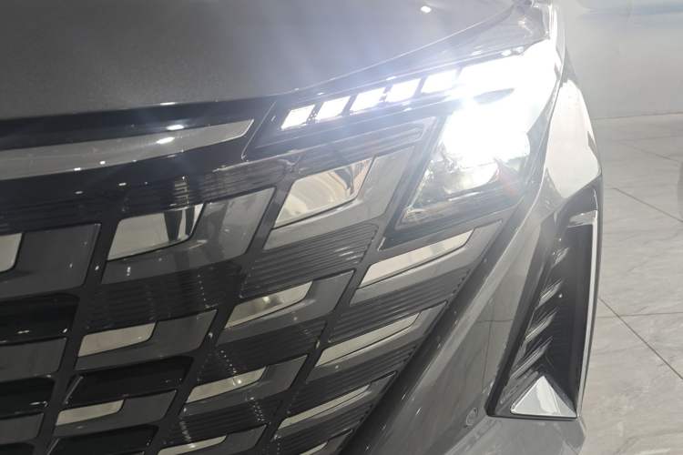 Used CHANGAN UNI-Z 2025 1.5T Premium Edition Left Front Headlight