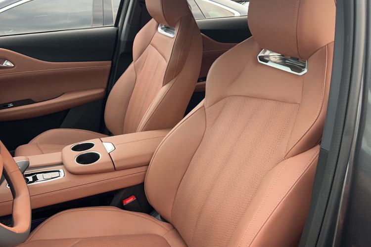 Used CHANGAN UNI-Z 2025 1.5T Premium Edition Left Front Seat