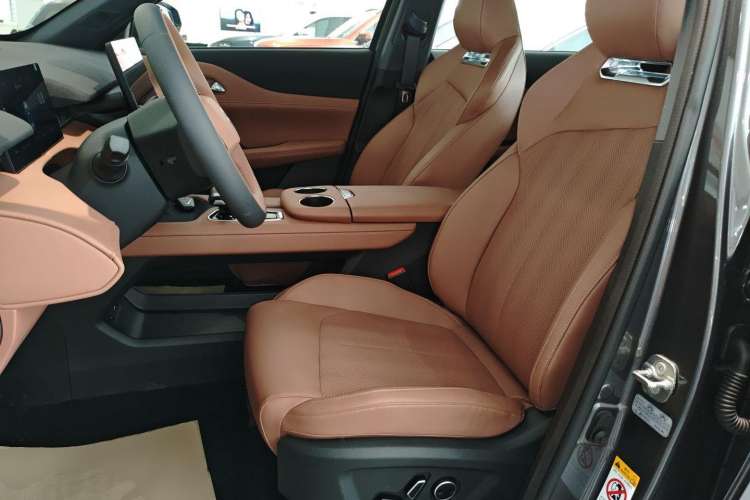 Used CHANGAN UNI-Z 2025 1.5T Premium Edition Left Front Seat