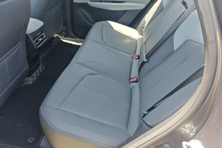 Used CHANGAN UNI-Z 2025 1.5T Premium Edition Left Rear Seat