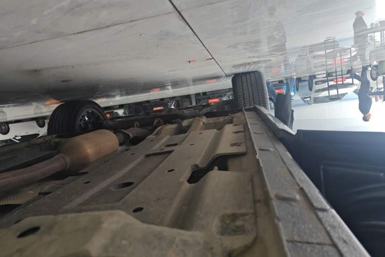Used CHANGAN UNI-Z 2025 1.5T Premium Edition Left Side Sill