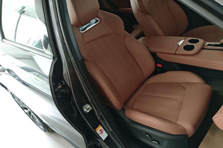 Used CHANGAN UNI-Z 2025 1.5T Premium Edition Right Front Seat