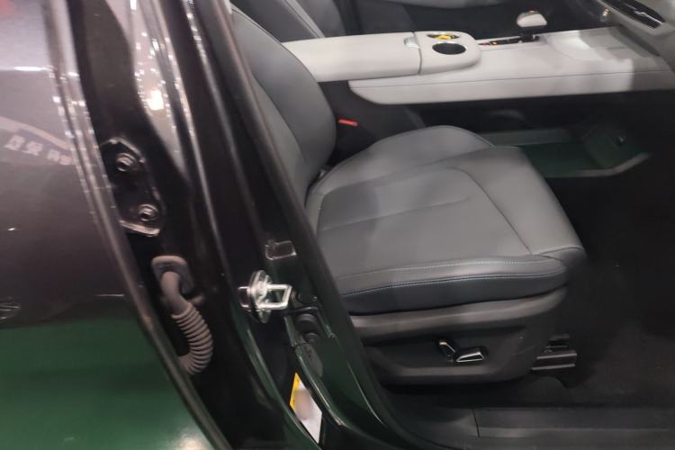 Used CHANGAN UNI-Z 2025 1.5T Premium Edition Right Front Seat
