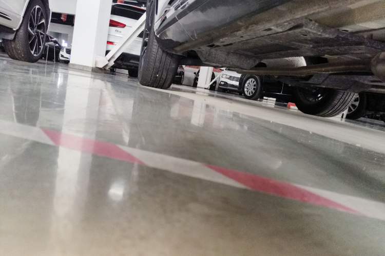 Used CHANGAN UNI-Z 2025 1.5T Premium Edition Right Side Sill