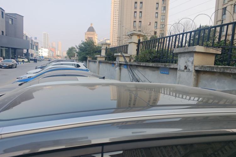 Used CHANGAN UNI-Z 2025 1.5T Premium Edition Roof