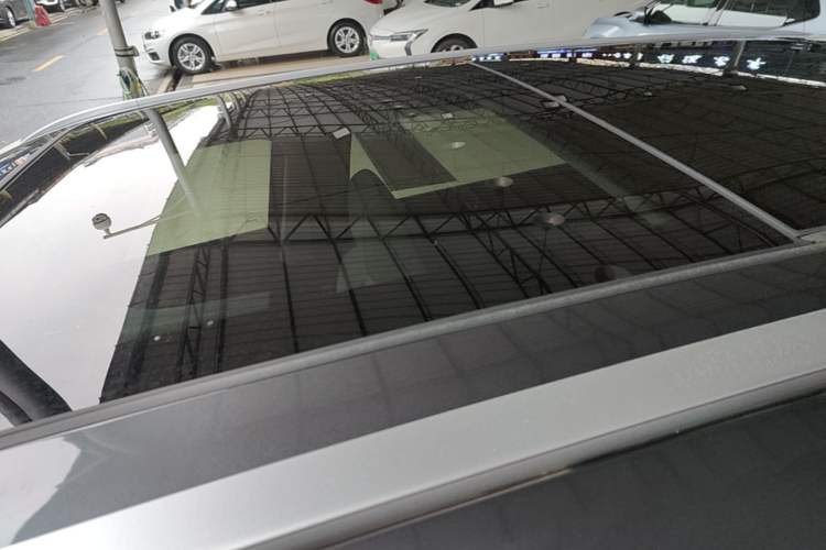 Used CHANGAN UNI-Z 2025 1.5T Premium Edition Roof
