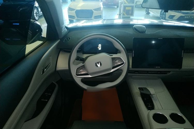 Used CHANGAN UNI-Z 2025 1.5T Premium Edition Steering Wheel