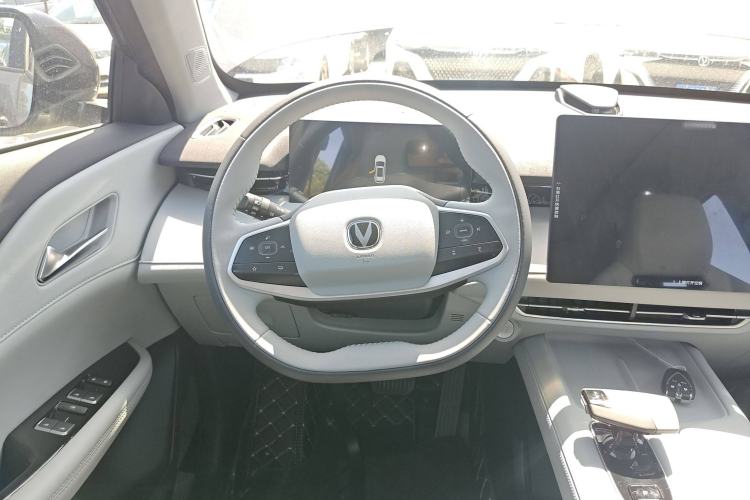 Used CHANGAN UNI-Z 2025 1.5T Premium Edition Steering Wheel