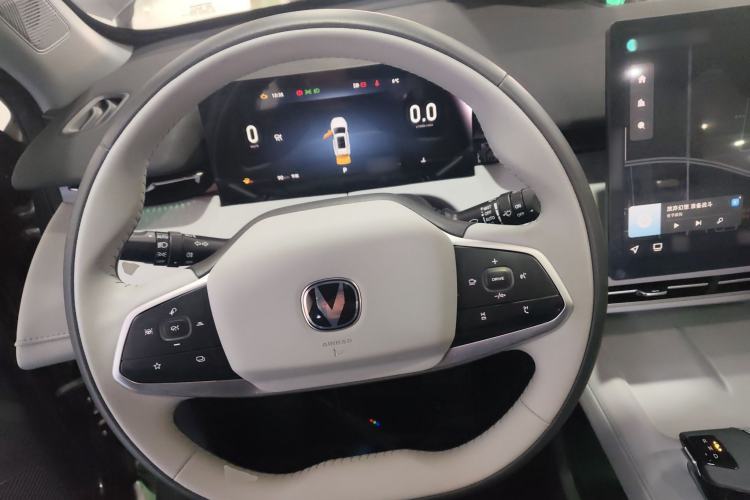 Used CHANGAN UNI-Z 2025 1.5T Premium Edition Steering Wheel