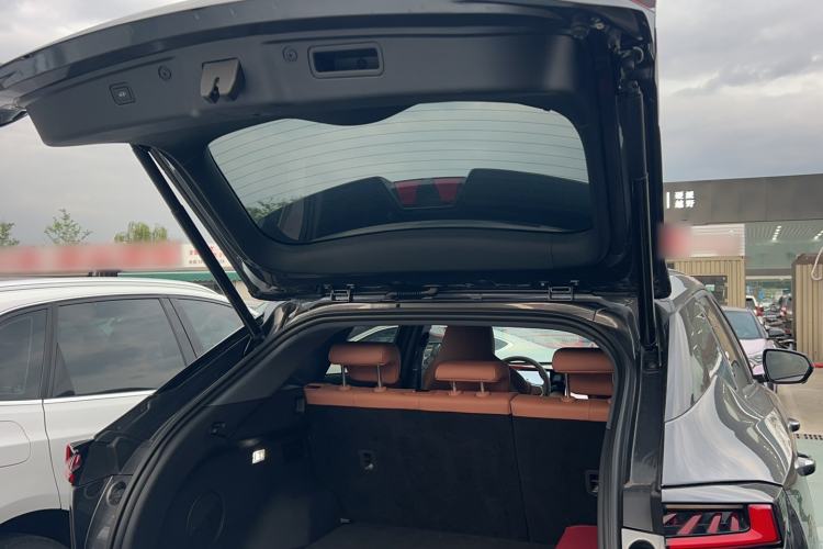 Used CHANGAN UNI-Z 2025 1.5T Premium Edition Trunk