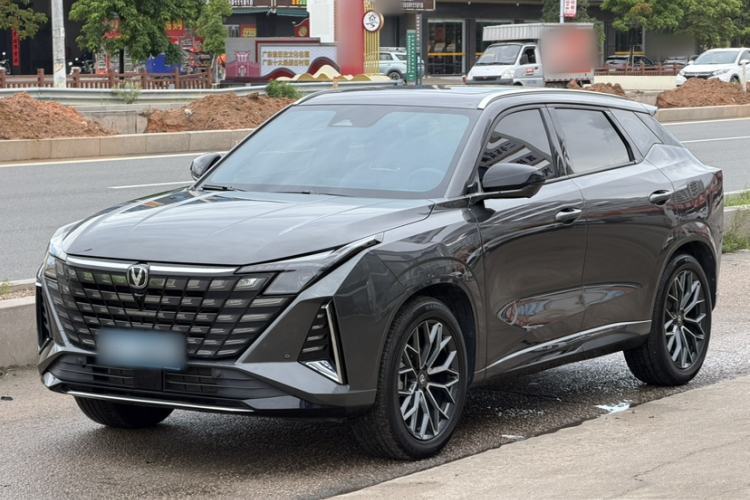 Used CHANGAN UNI-Z 2025 1.5T Premium Edition Guazi used car, China used car export, Used car for sale, Used CHANGAN cars, Cheapest cars for sale