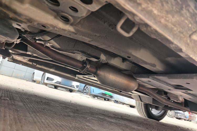Used CHANGAN UNI-Z 2025 1.5T Premium Edition Chassis Front Left