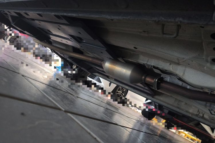 Used CHANGAN UNI-Z 2025 1.5T Premium Edition Chassis Front Right