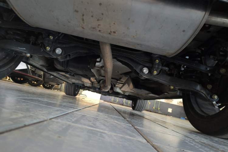 Used CHANGAN UNI-Z 2025 1.5T Premium Edition Chassis Rear