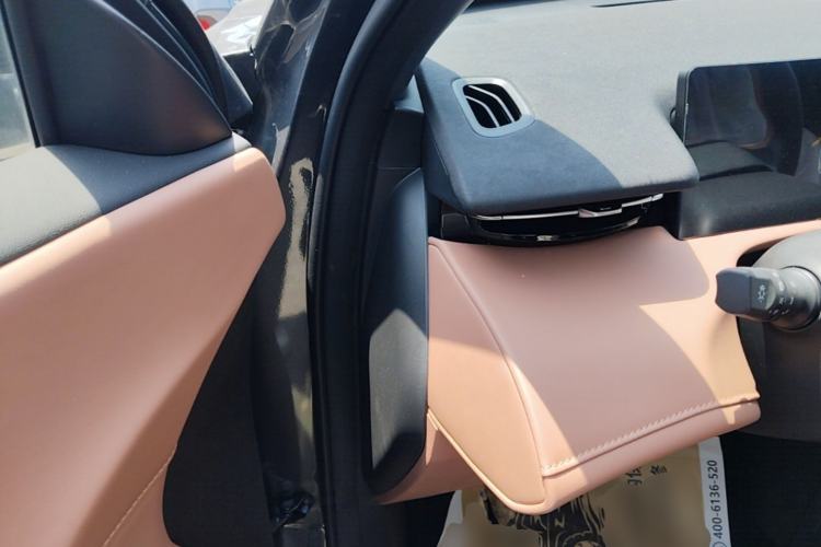Used CHANGAN UNI-Z 2025 1.5T Premium Edition Driver Seat