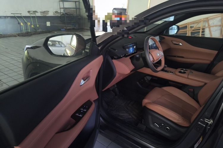 Used CHANGAN UNI-Z 2025 1.5T Premium Edition Driver Seat