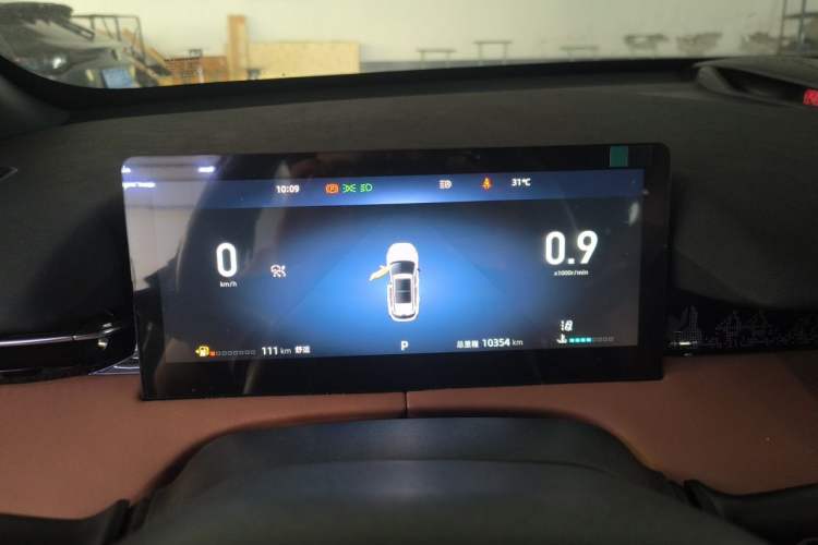 Used CHANGAN UNI-Z 2025 1.5T Premium Edition Instrument Cluster