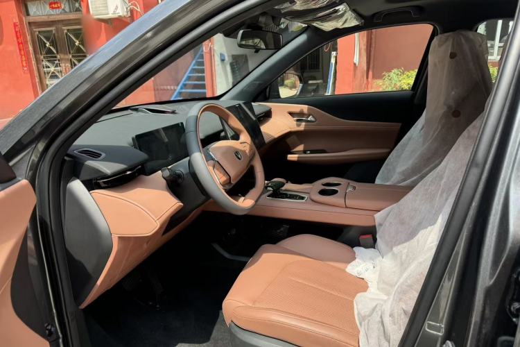 Used CHANGAN UNI-Z 2025 1.5T Premium Edition Interior 1