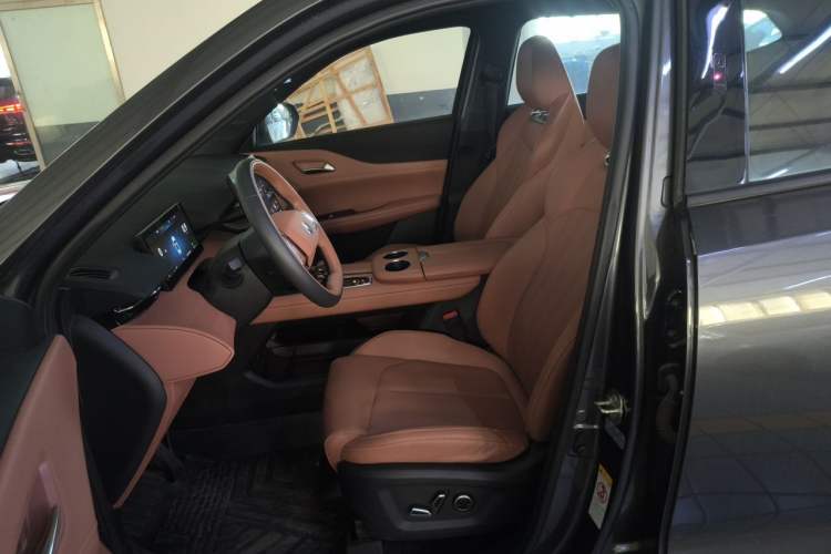 Used CHANGAN UNI-Z 2025 1.5T Premium Edition Left Front Seat