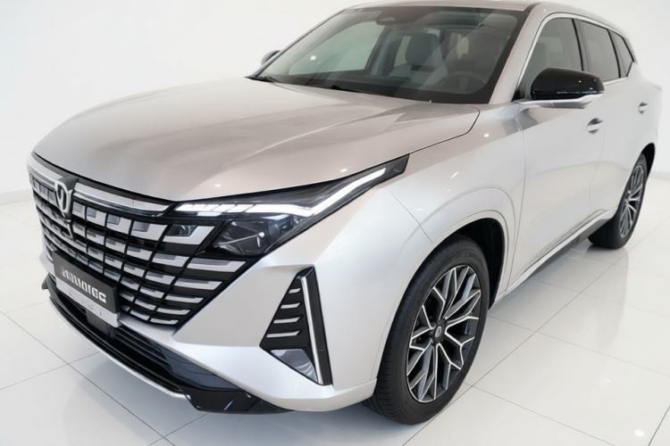 Ojetý CHANGAN UNI-Z 2025 1.5T Luxury Version Guazi used car, China used car export, Used car for sale, Used cars, Cheapest cars for sale