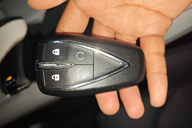 Used CHANGAN UNI-Z 2025 1.5T Premium Edition Vehicle Key