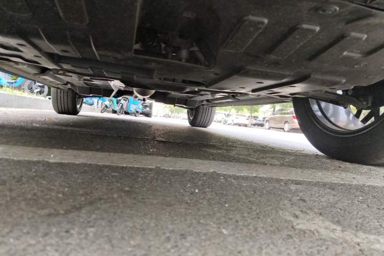 Used CHANGAN UNI-Z 2025 1.5T Premium Edition Chassis Front