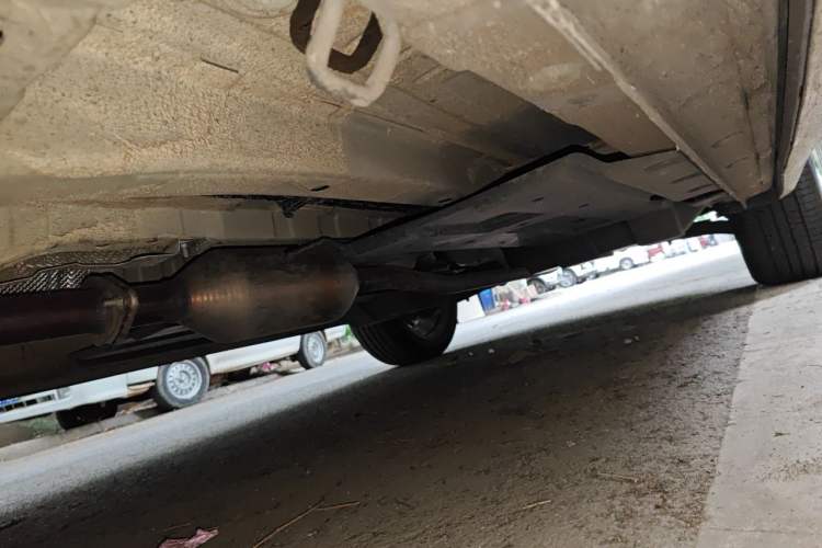 Used CHANGAN UNI-Z 2025 1.5T Luxury Version Chassis Front Left