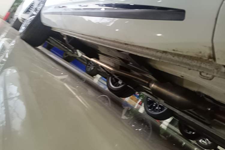 Used CHANGAN UNI-Z 2025 1.5T Premium Edition Chassis Front Right