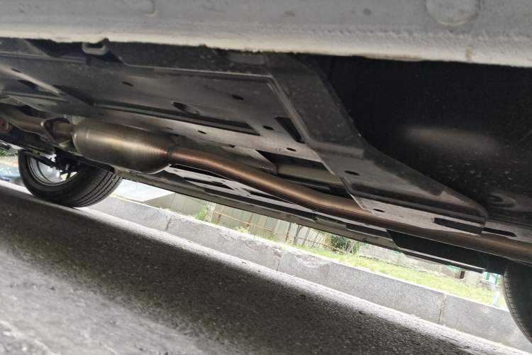 Used CHANGAN UNI-Z 2025 1.5T Premium Edition Chassis Rear Left